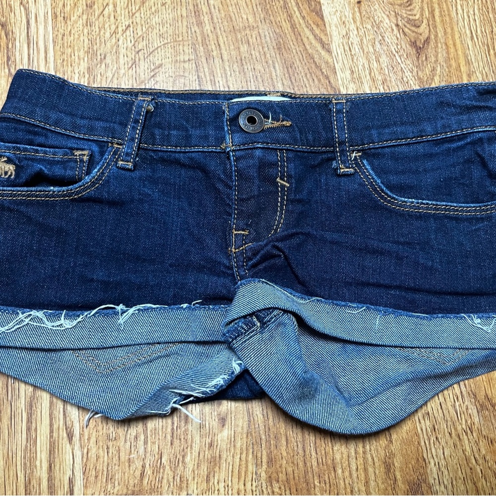 Abercrombie Shorts - Picture 4 of 5